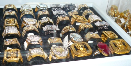 pimp costumes, pimp daddy costumes, Pimp Outfits, Pimp costume ideas, pimp and hoochie costume ideas, Mens Pimp Costume Jewelry, Pimp Daddy Rings, Mens Gaudy Rings, Mens Pimp Jewelry, Mens Royalty Rings, Mens Gangster Rings